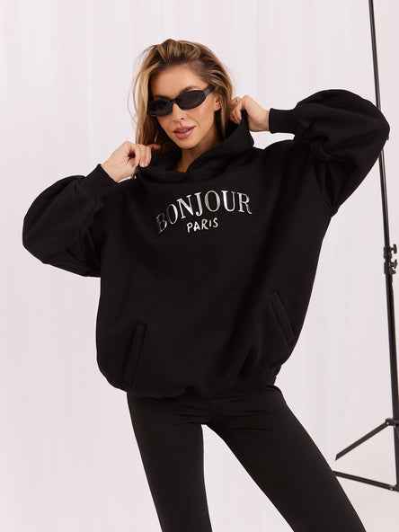 Lille Hoodie met Zakken – Zwart
