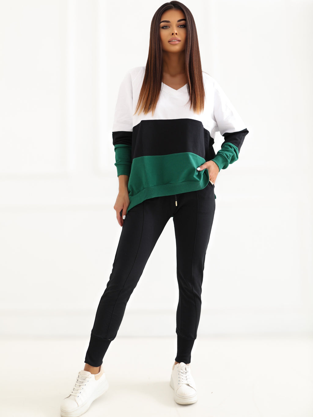 Gestreepte Sweater met V-hals – Donkergroen