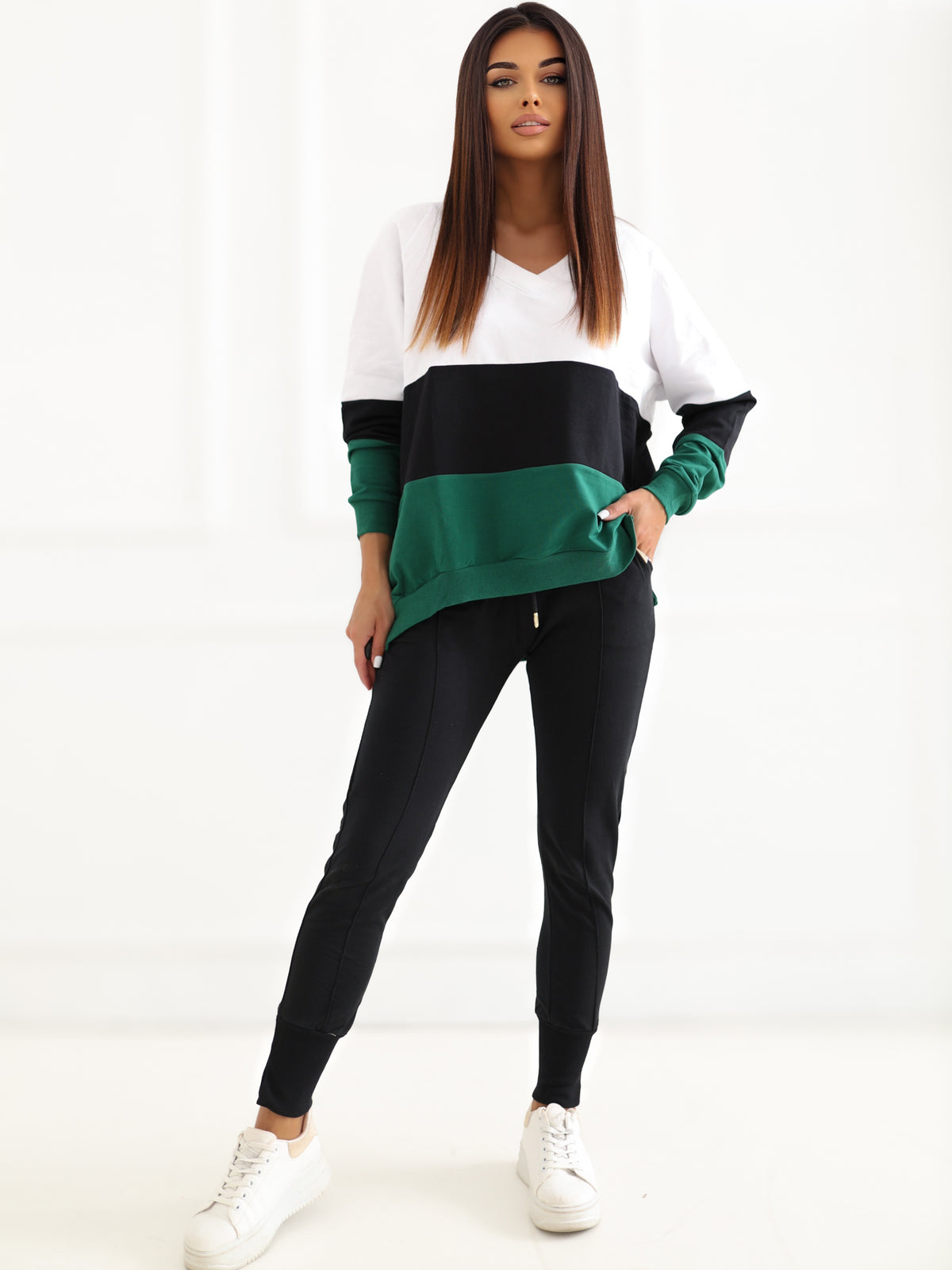 Gestreepte Sweater met V-hals – Donkergroen