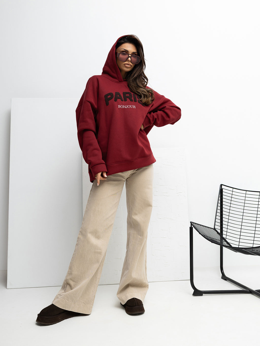 Hoodie met Paris-Borduursel – Bordeaux