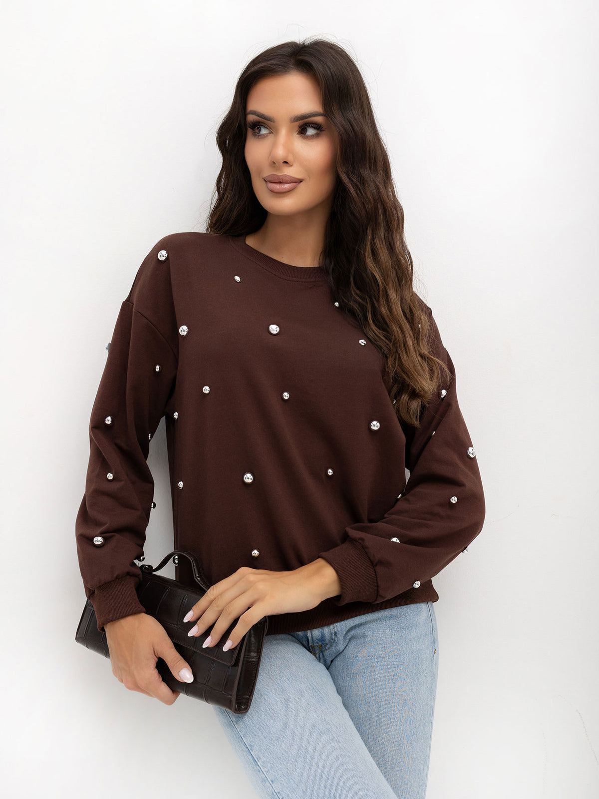 Sweater met Sierstuds – Bruin