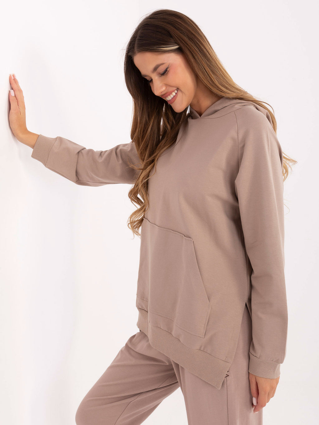 Oversized Hoodie – Donkerbeige