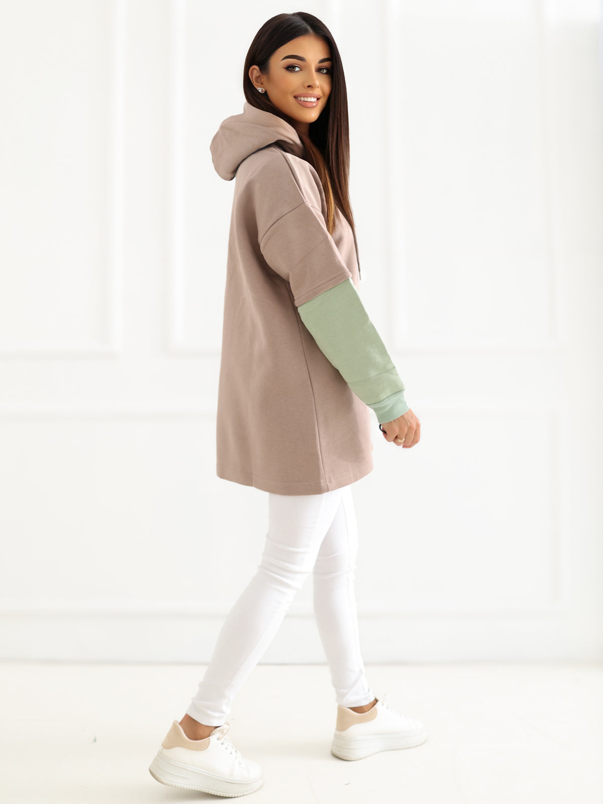 Basic Hoodie – Donkerbeige