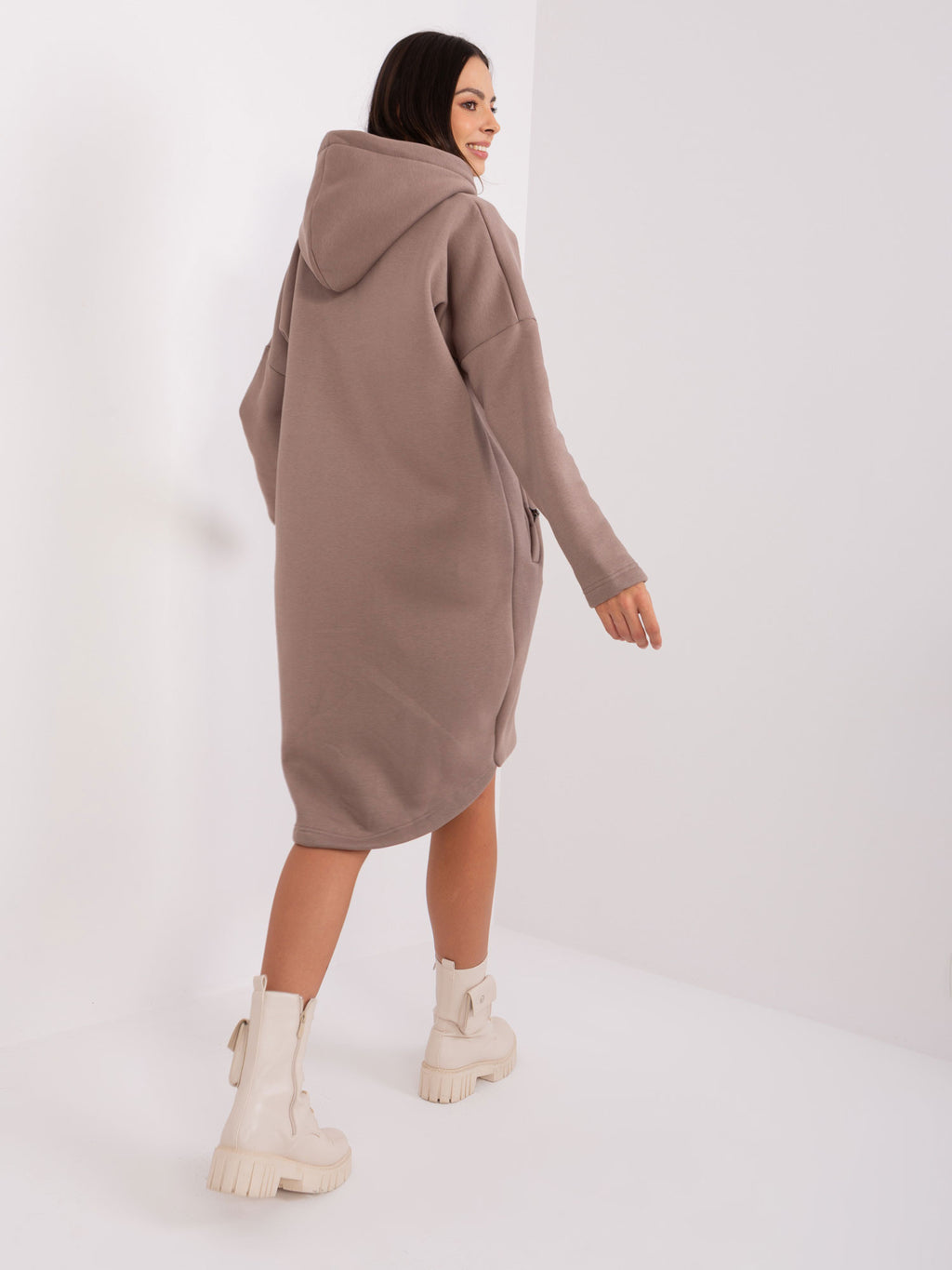 Lange Sweater met Rits en Capuchon – Donkerbeige