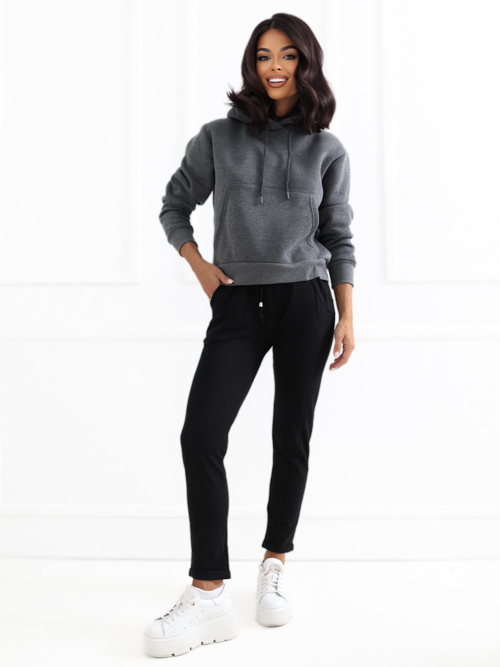 Basic Hoodie met Kangoeroezak – Donkergrijs