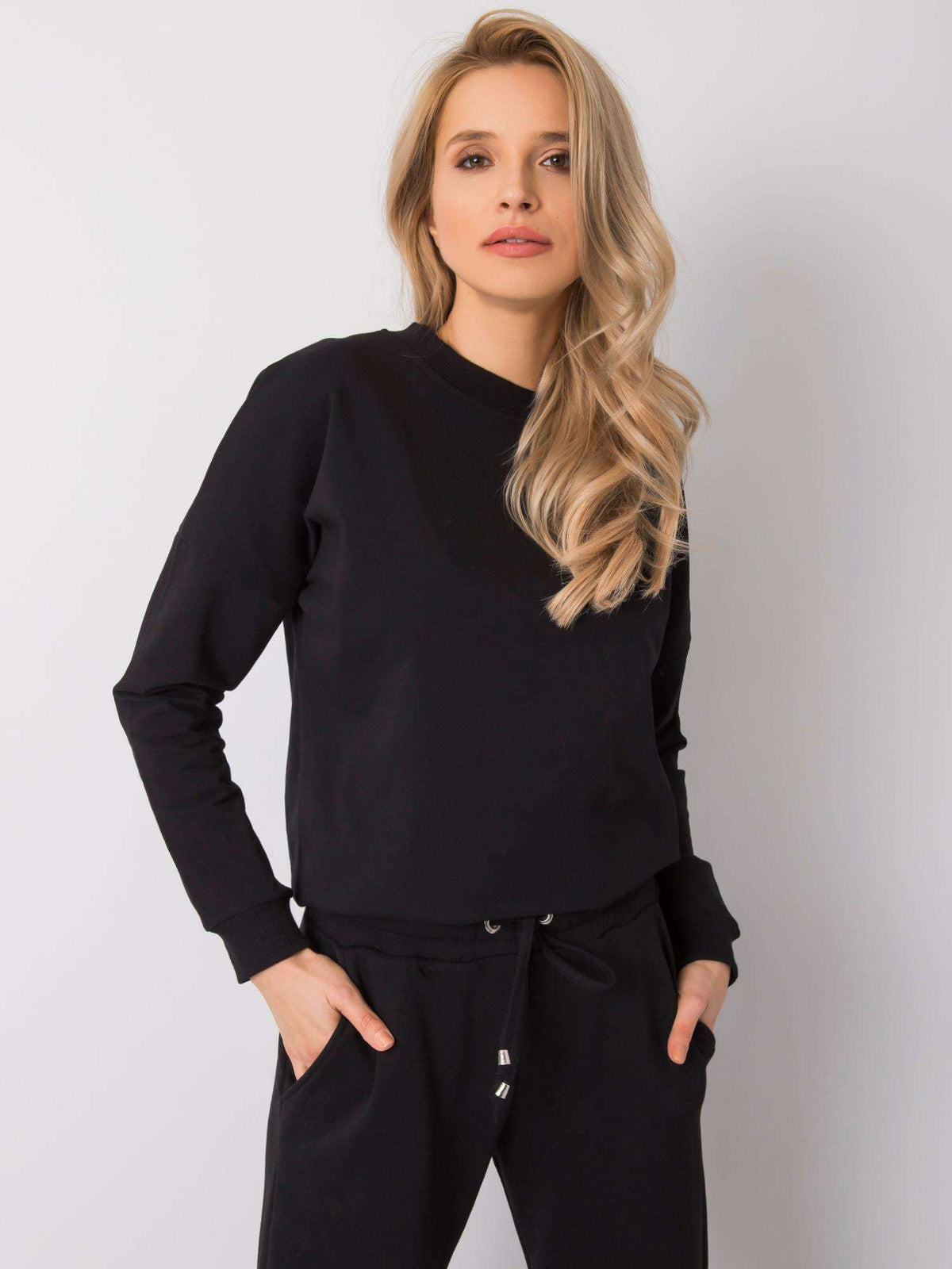 Casilda Basic Sweater – Zwart