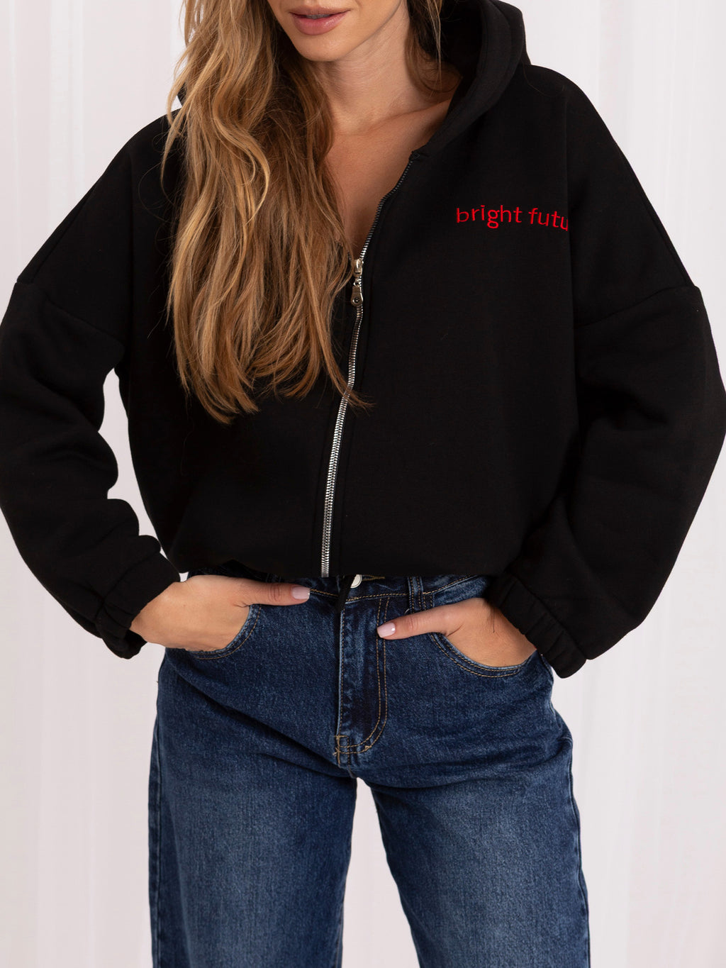 Michelle Hoodie met Borduursel – Zwart