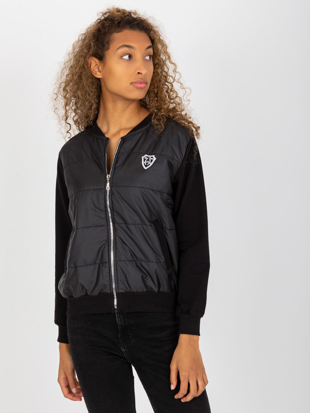 Gewatteerde Bomber Sweater met Patch – Zwart