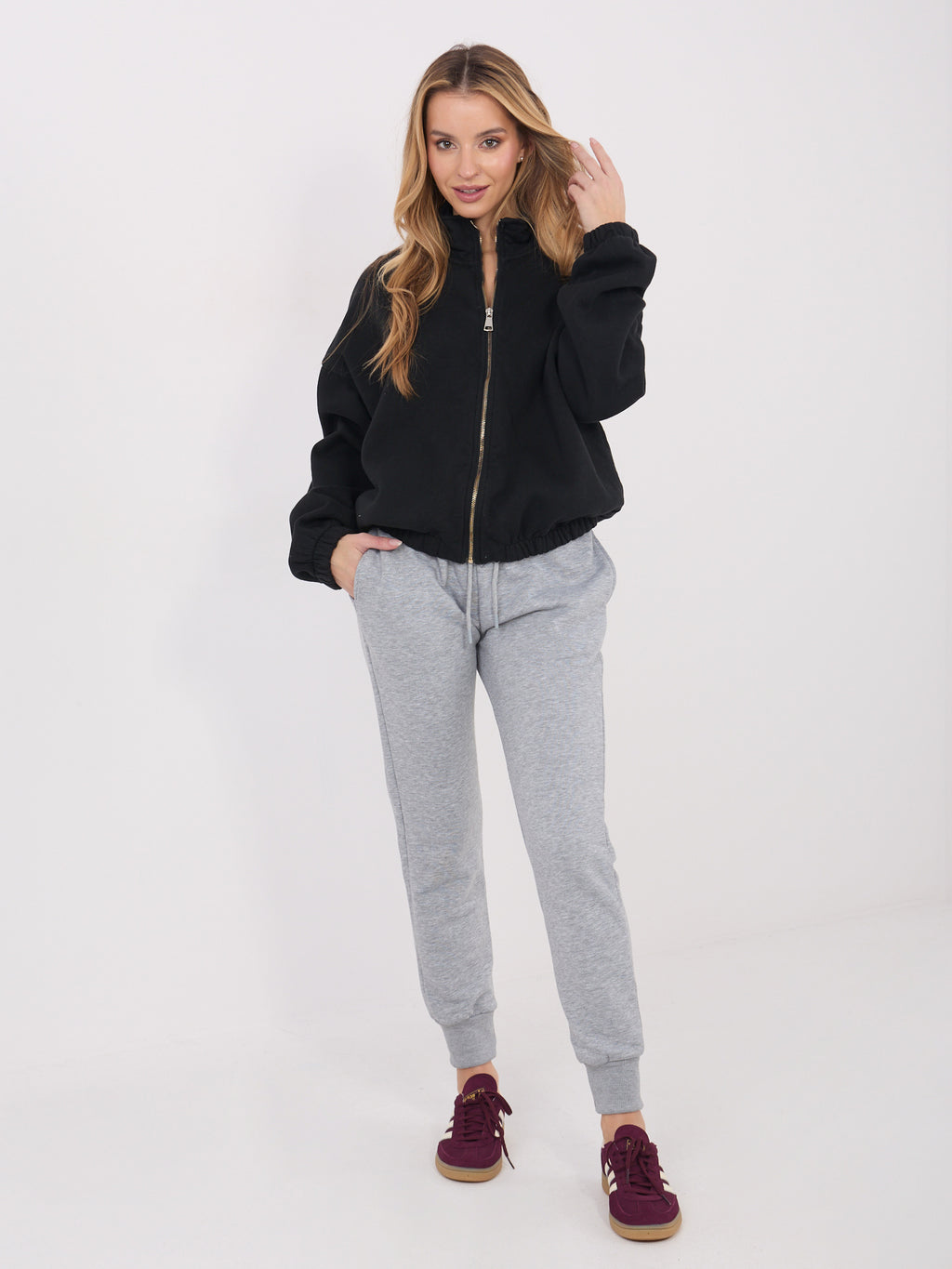 Sweater met Rits en Opstaande Kraag – Zwart