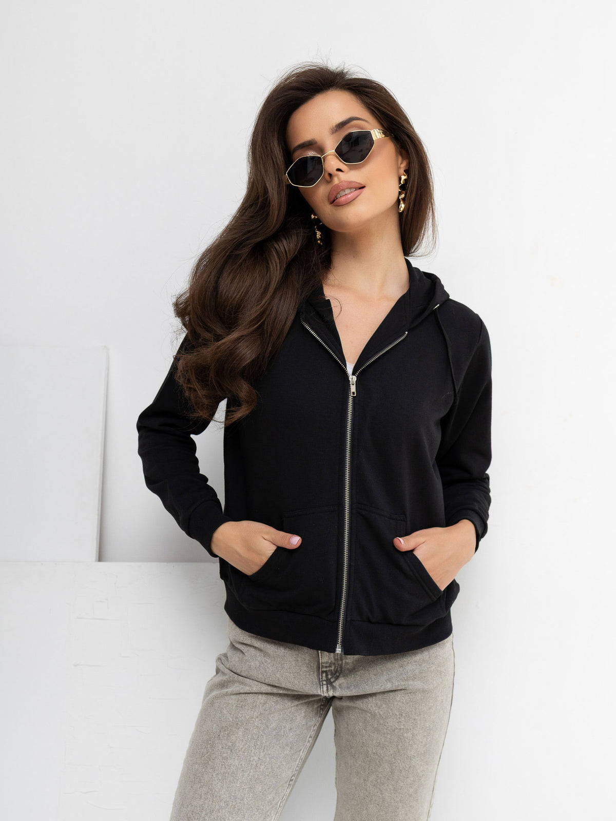 Basic Hoodie met Rits – Zwart