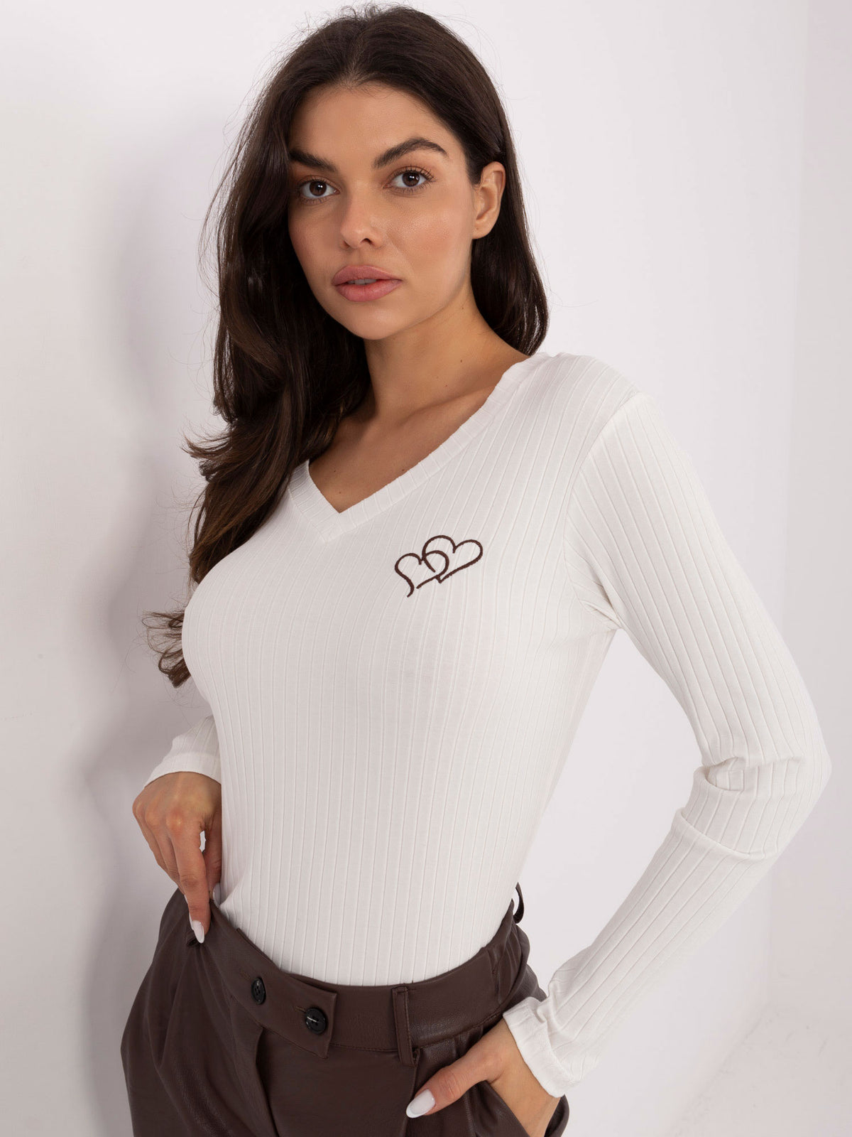 Rib Top met Borduursel – Ecru