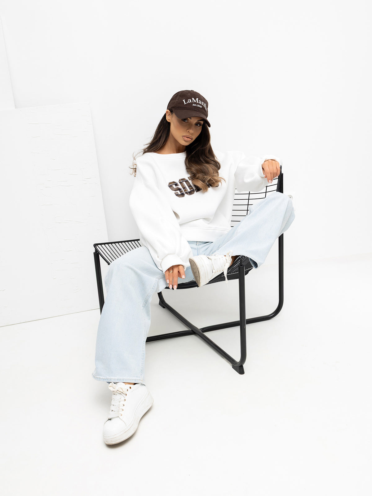 Sweater met Ruguitsnijding – Ecru