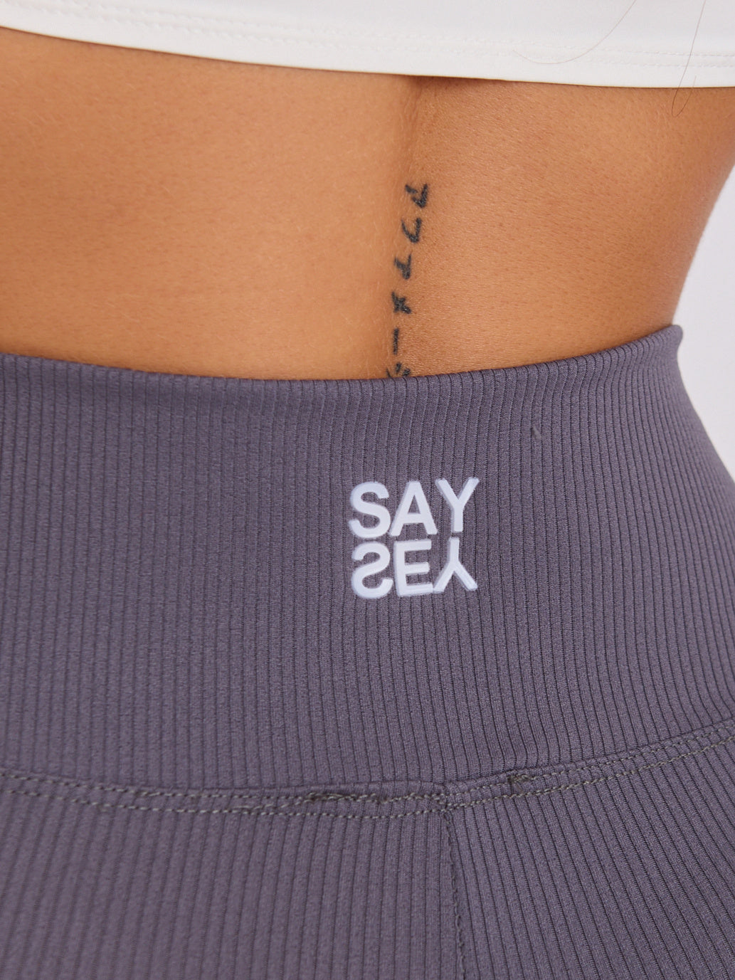Grafietgrijze High-Waist Legging met Ribstructuur