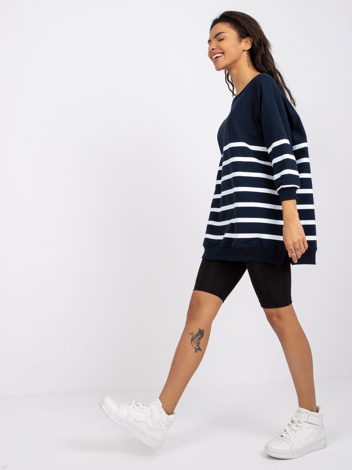 Oversized Gestreepte Top – Donkerblauw/Wit