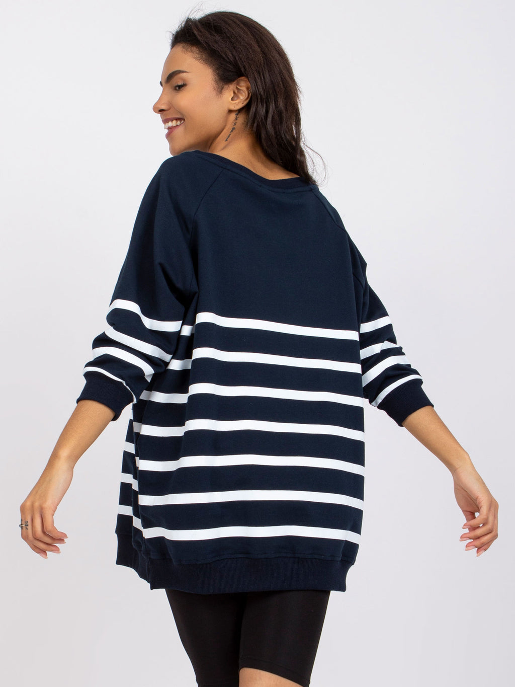 Oversized Gestreepte Top – Donkerblauw/Wit