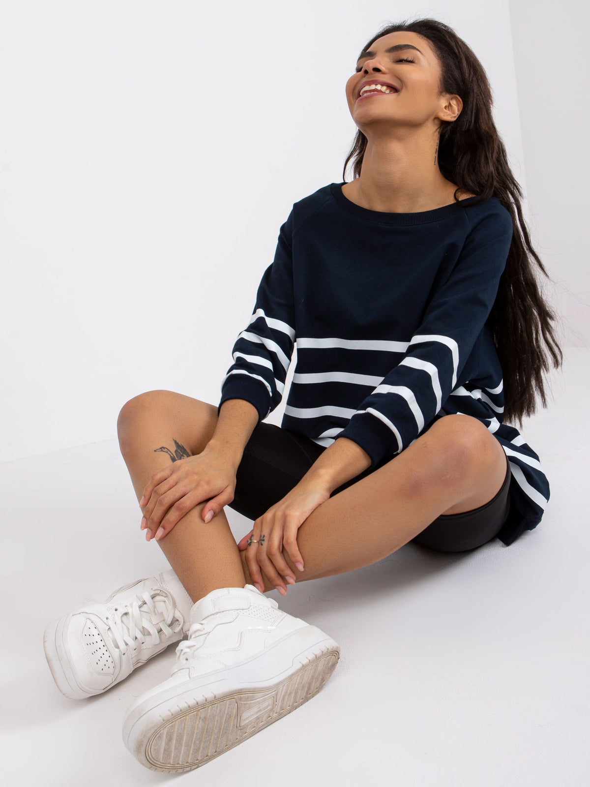 Oversized Gestreepte Top – Donkerblauw/Wit