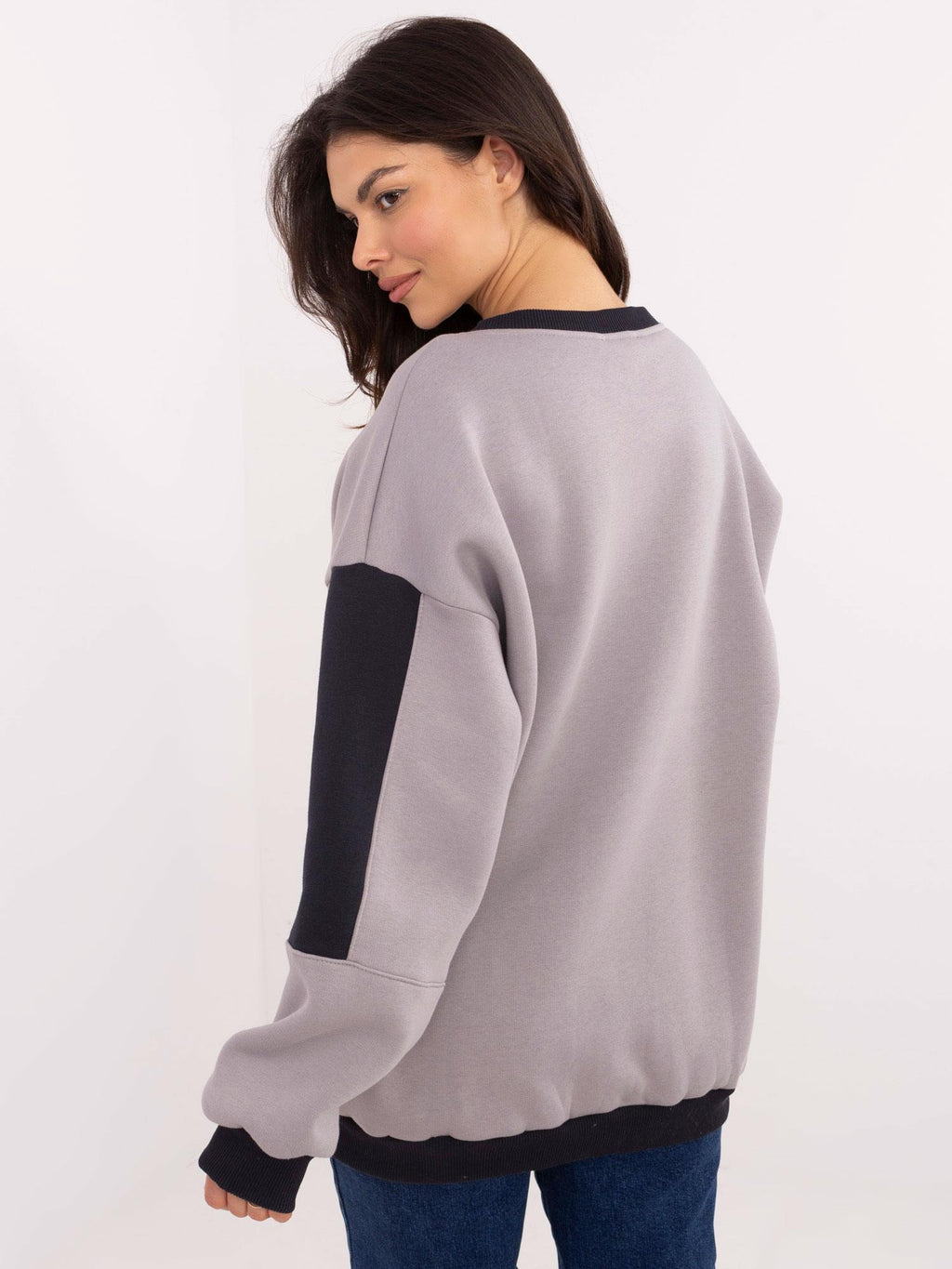 Oversized Sweater met Borduursel – Lichtgrijs