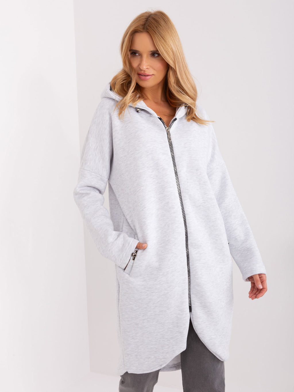 Lange Sweater met Rits en Capuchon – Lichtgrijs