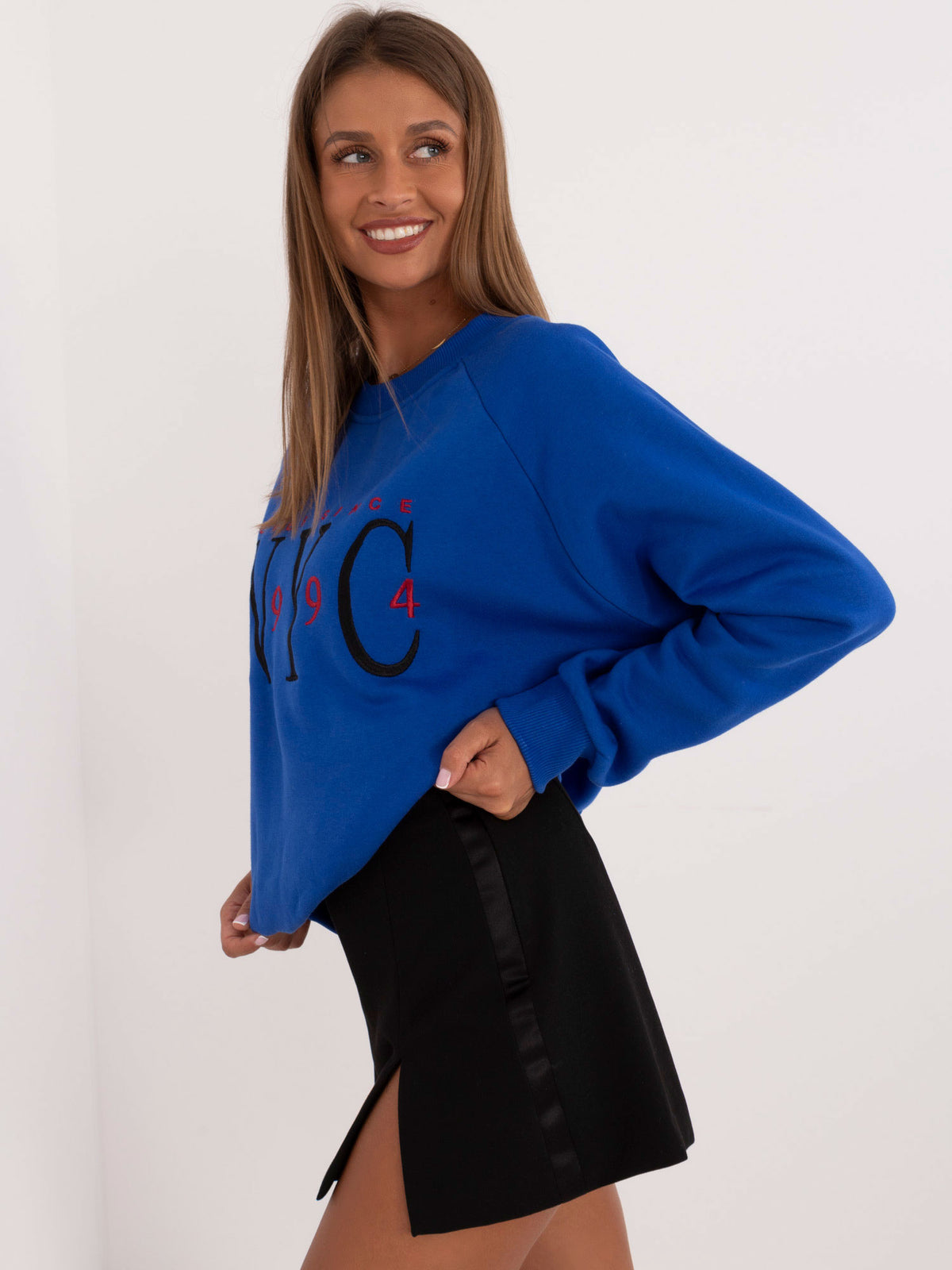 Oversized Sweater met Borduursel – Kobaltblauw